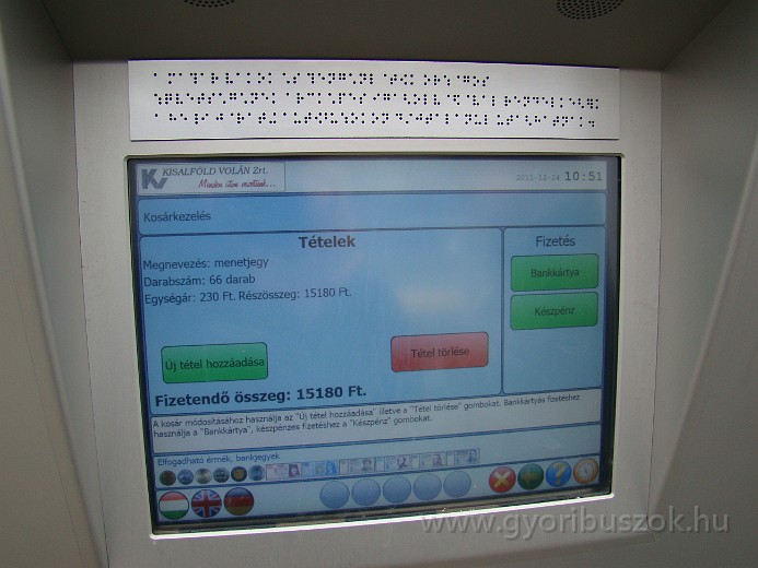 DSC02351.JPG - A gyoribuszok.hu tesztelte az automatát: a rendszer pontosan számol, így 66 db jegyet is nyugodtan válthatunk egyszerre.